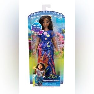 DISNEY ENCANTO NWT Singing Isabela Madrigal